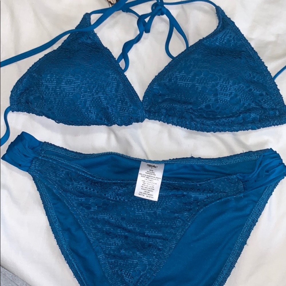 Bathing suit set